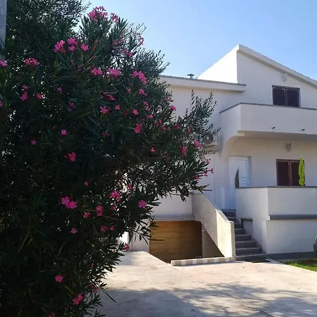 Laguna Blue - Terrace 20m2 Apartment Zadar